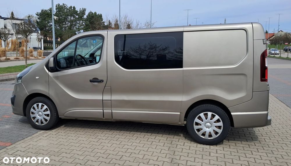 Opel Vivaro - 9