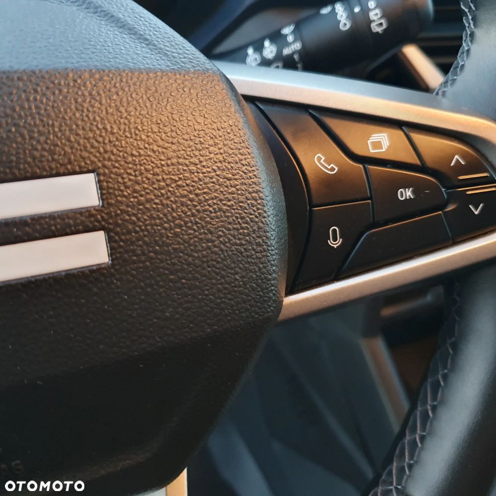 Dacia Duster 1.6 Full Hybrid 140 Journey+ MMT - 15