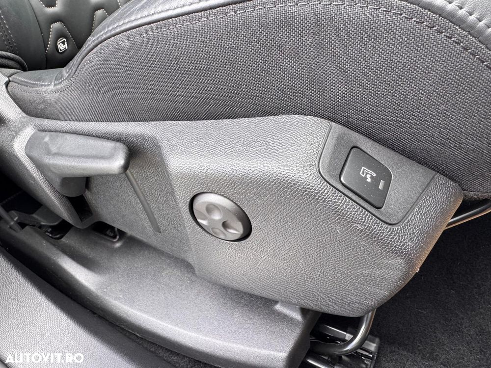 Peugeot 3008 BlueHDi 180 Stop & Start EAT8 GT - 16