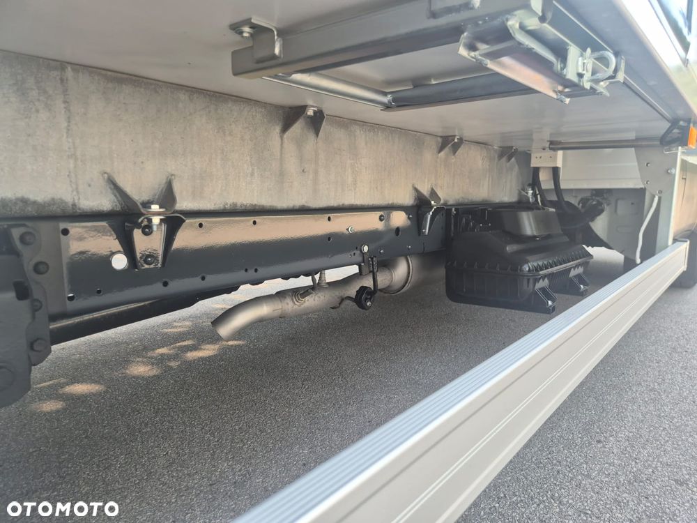 Iveco Daily - 25