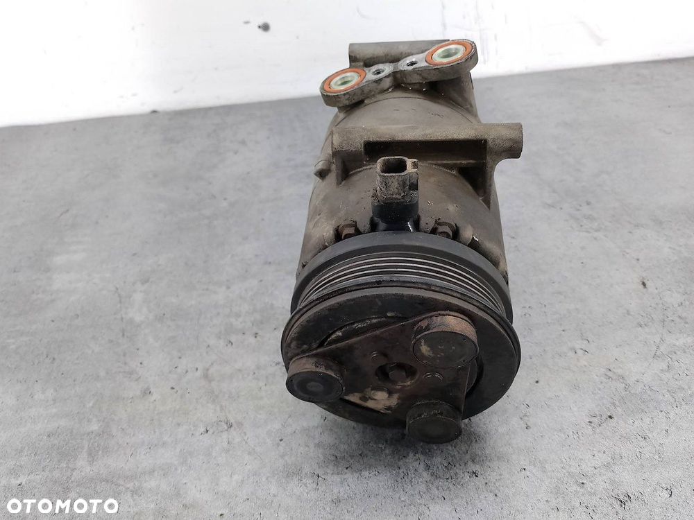 POMPA, SPRĘŻARKA KLIMATYZACJI VOLVO S40 II ( 04-12 ) 1.8 16V - 4