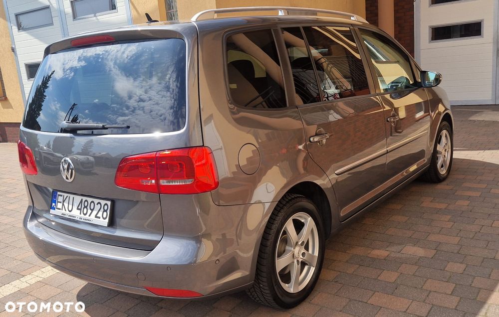 Volkswagen Touran 1.4 TSI Highline DSG - 4