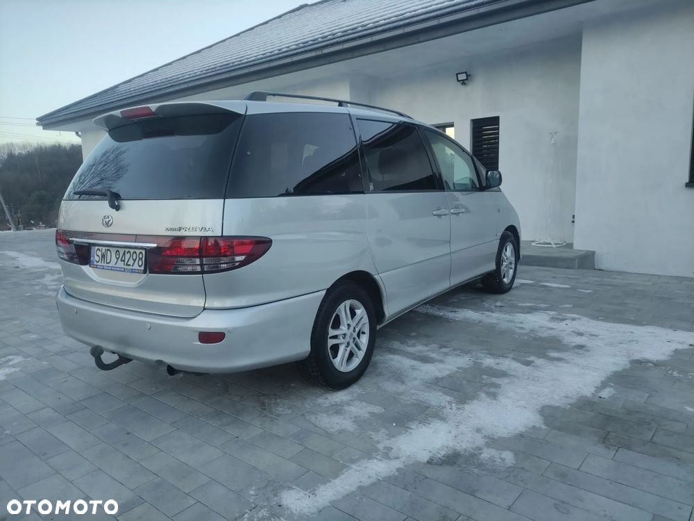 Toyota Previa - 4