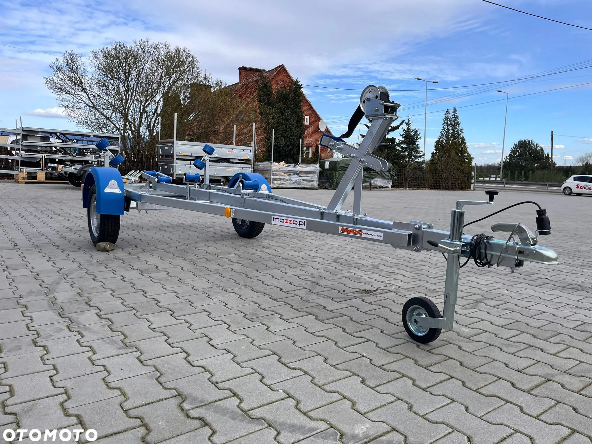Neptun DOSTAWA! Przyczepka GN034 pod łódź do 5,5m NIEHAMOWANA Przyczepa podłodziowa z podwójnymi rolkami i kołyską! ŁOŻYSKA WODOODPORNE! Lekka, kat.B - 10