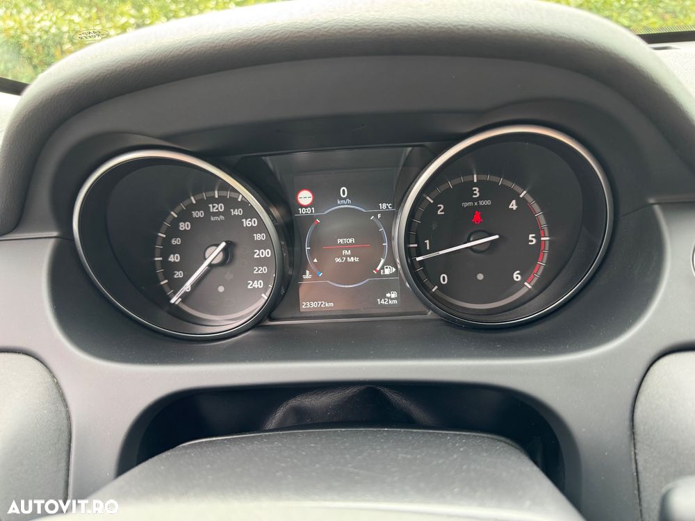 Land Rover Discovery Sport 2.0 l TD4 HSE - 35