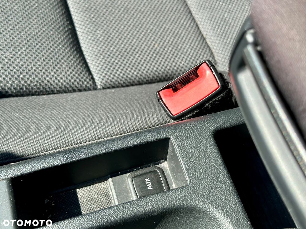 Audi A3 ver-1-6-ambition - 17