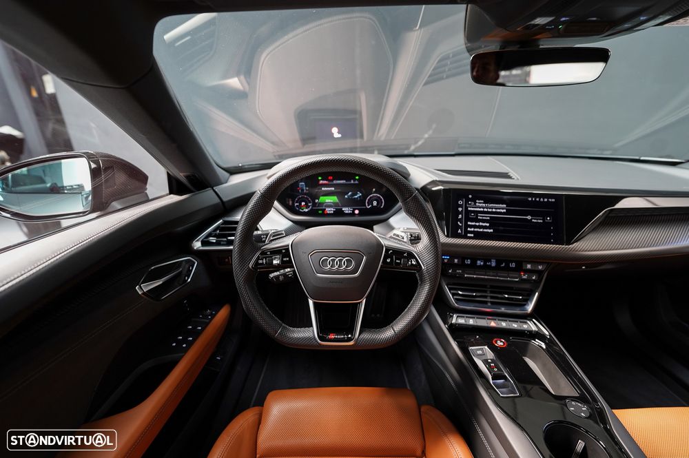 Audi RS e-tron GT quattro - 14