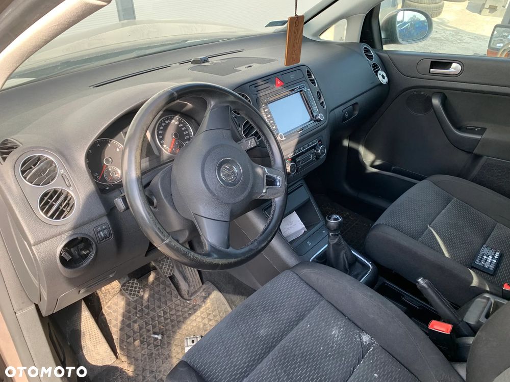 VOLKSWAGEN GOLF PLUS 2009 *SAMOCHÓD NA CZĘŚCI* 4496 MASKA, LAMPA, DRZWI, LUSTERKO, ZDERZAK, GRILL, BŁOTNIK, KLAPA, BELKA, DESKA, FOTELE, KANAPA, ĆWIARTKA KIEROWNICA, TARCZE, ZACISKI, ZAWIESZENIE, KOMPLETNY PRZÓD, KOMPLETNY TYŁ, LICZNIK, ZEGARY, PRAWE LEWE PRZÓD TYŁ - 5