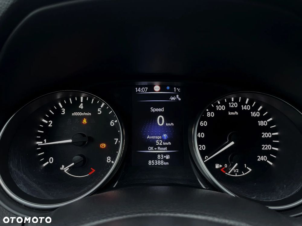 Nissan Qashqai 1.2 DIG-T N-Connecta EU6 - 22