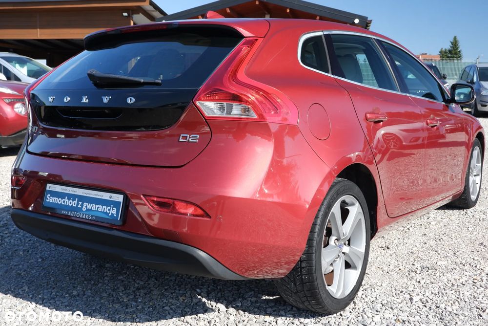 Volvo V40 D2 Momentum - 33