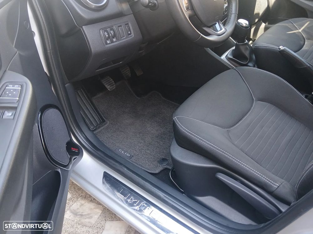 Renault Clio 1.5 dCi Limited - 21