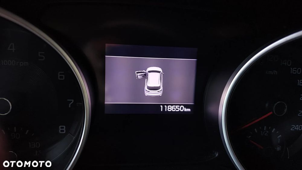 Kia Ceed 1.4 L - 33