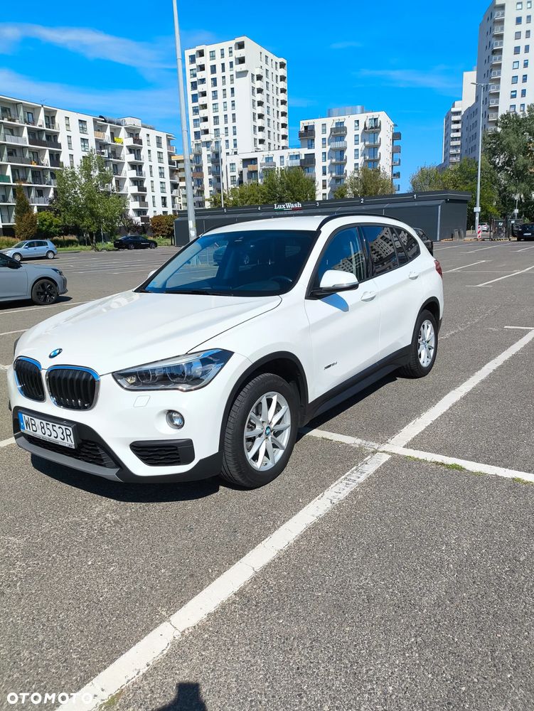 BMW X1 xDrive18d Advantage - 1