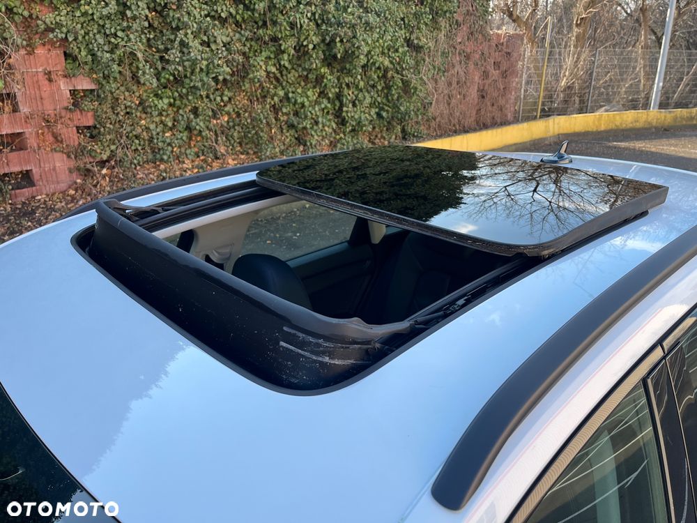 Audi Q3 2.0 TDI S tronic - 33
