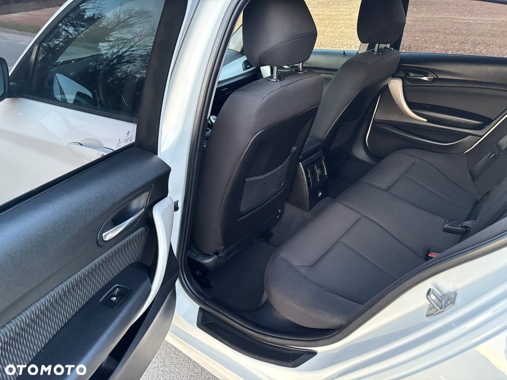 BMW Seria 1 - 18