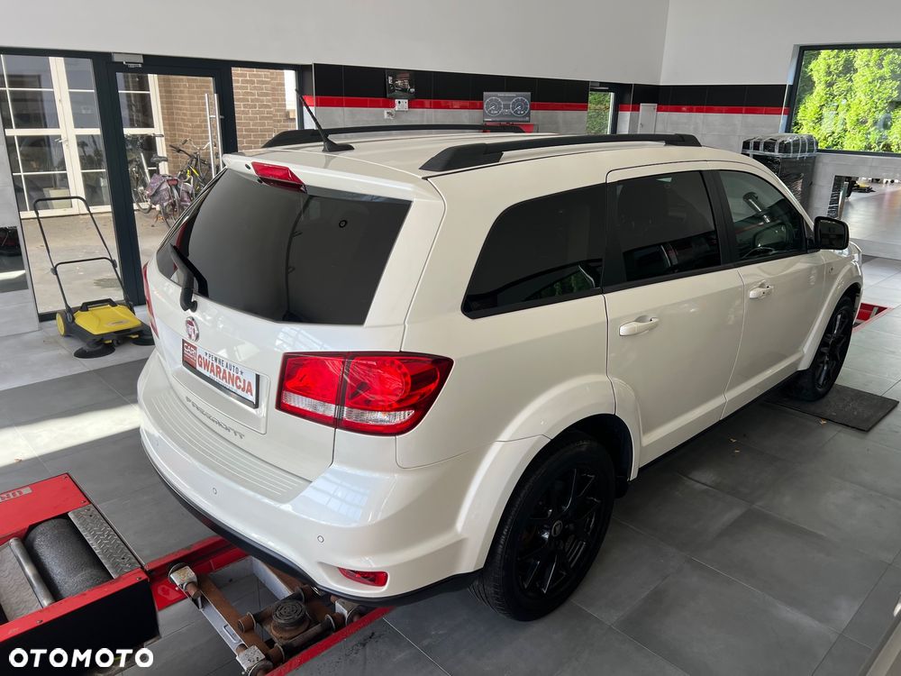 Fiat Freemont 2.0 Multijet Lounge - 8