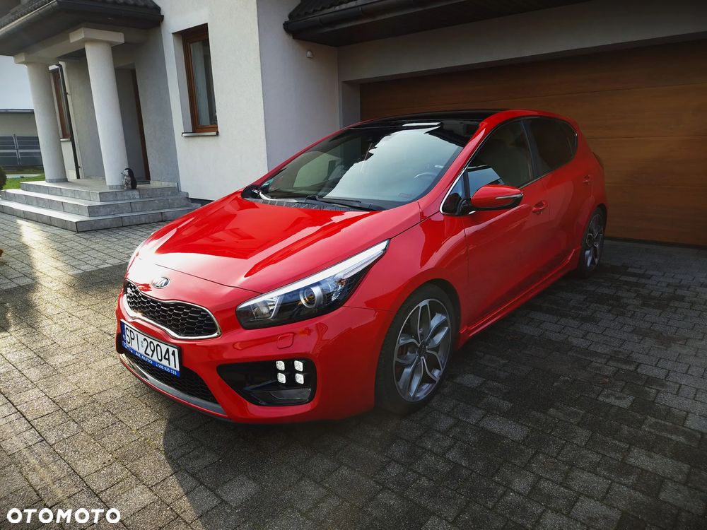 Kia Ceed 1.6 T-GDI GT-Track - 10