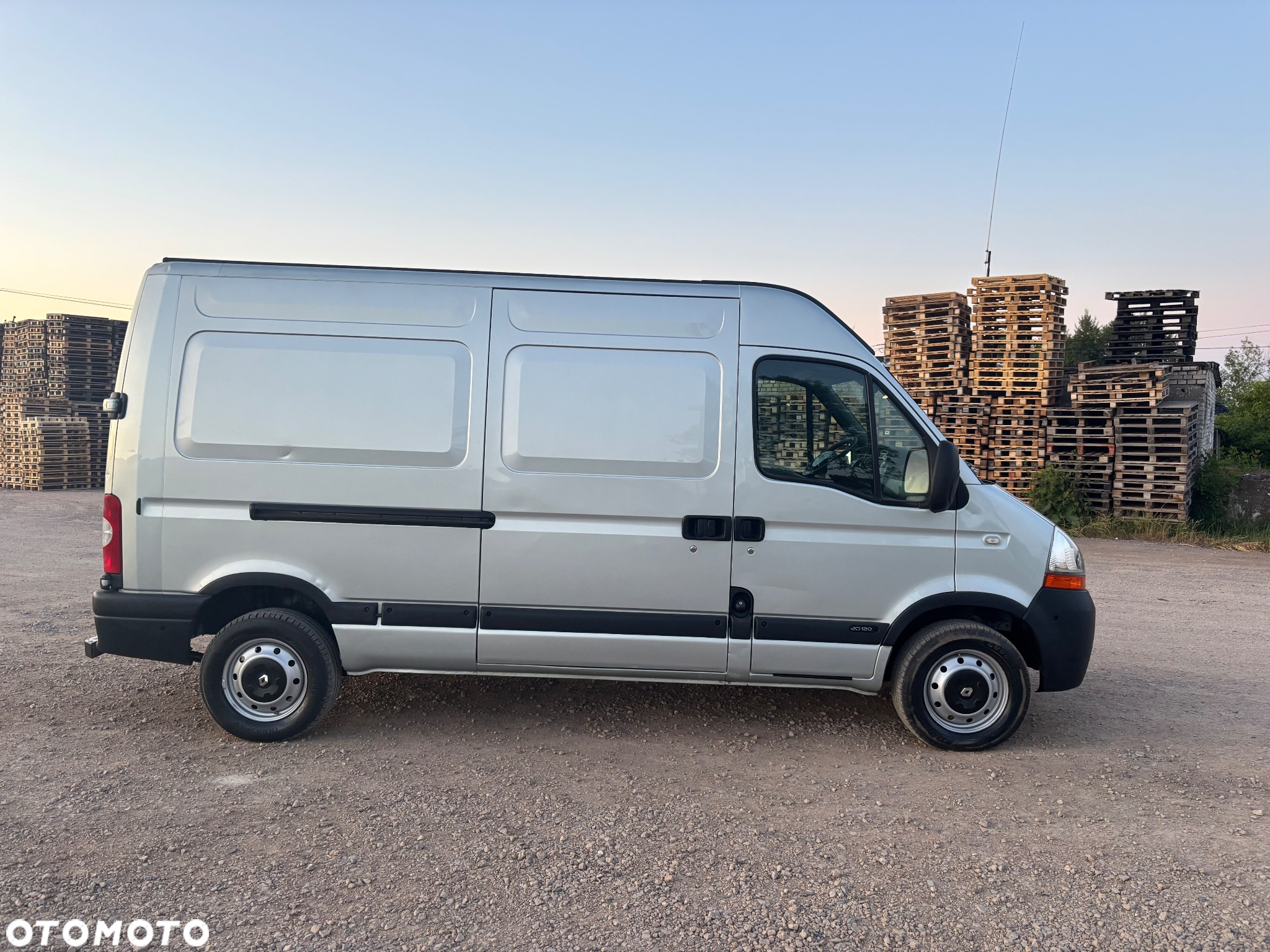 Renault Master - 3