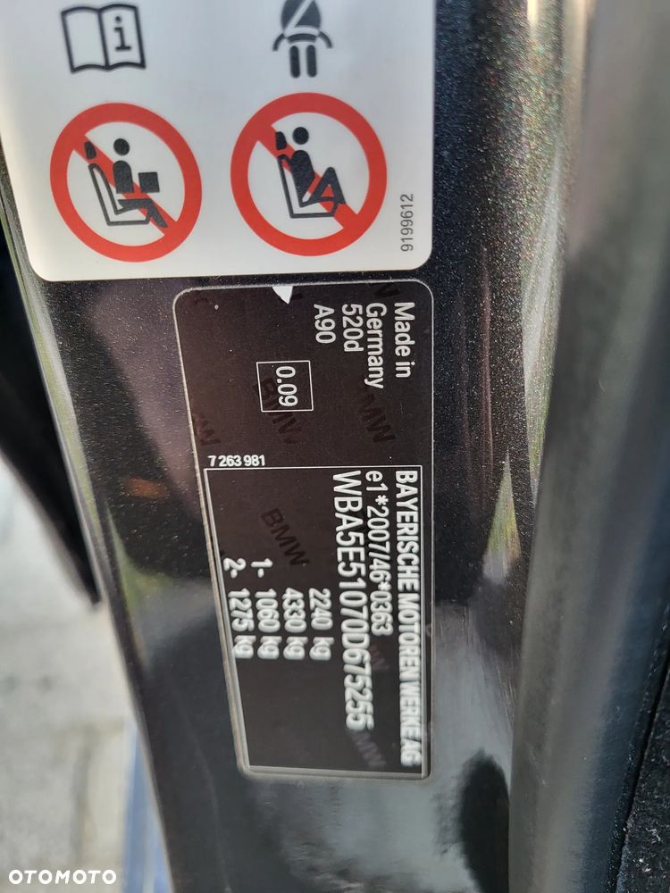 BMW Seria 5 - 21