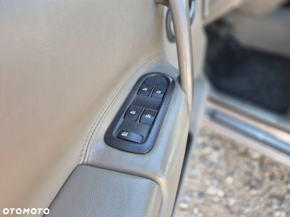 Renault Scenic - 16