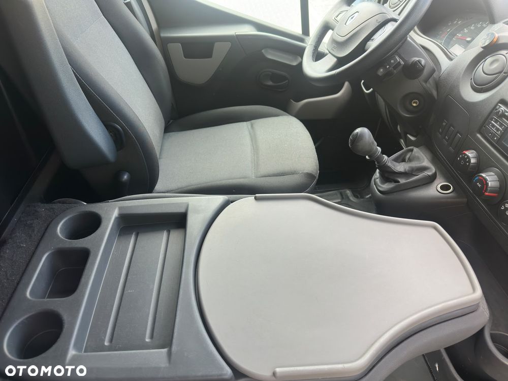 Renault Master - 10