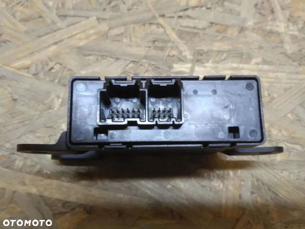 CAMARO 10- STEROWNIK KOMPuter moduł parkowania pdc - 2