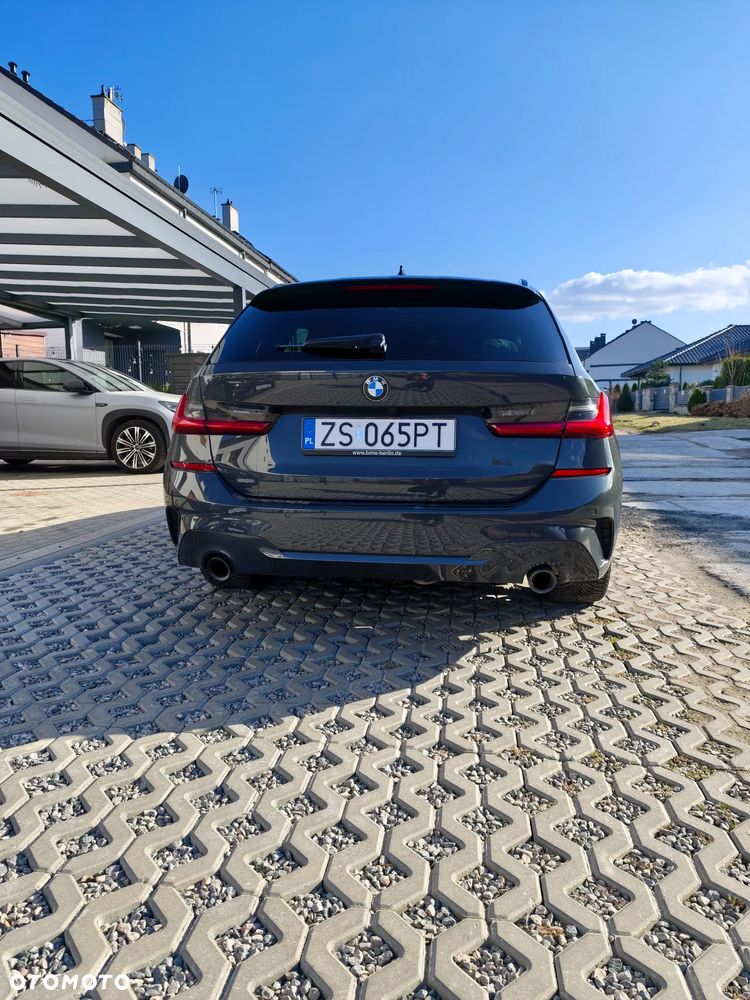 BMW Seria 3 330e xDrive M Sport - 6
