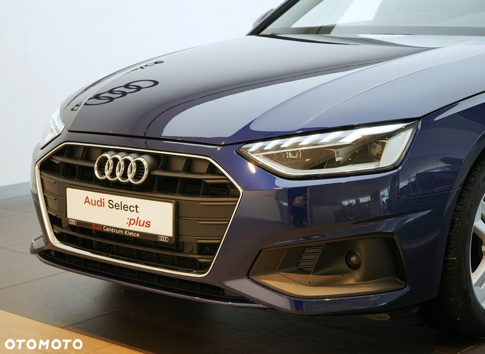 Audi A4 Limousine - 8