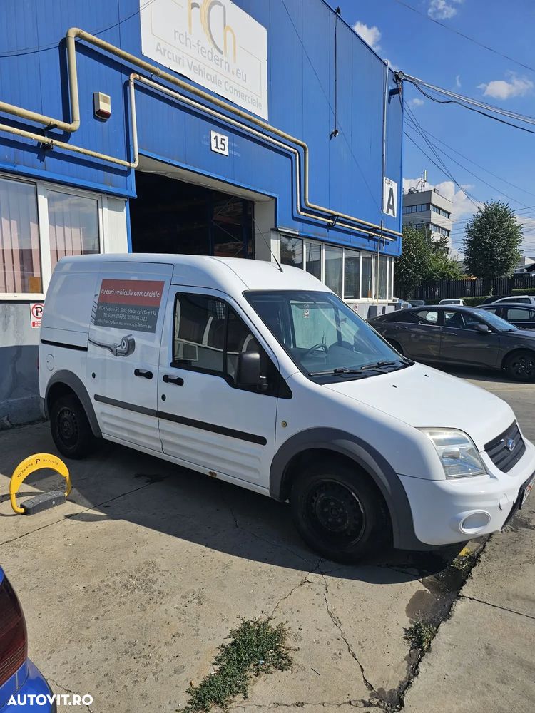 Ford Transit Connect - 11