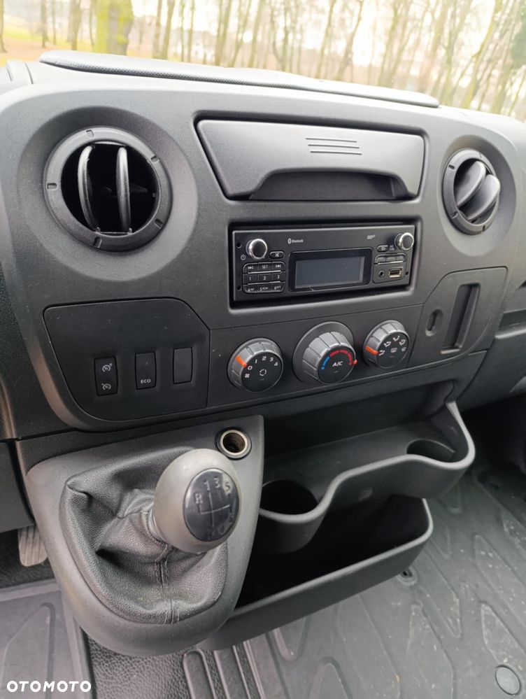Renault Master - 11