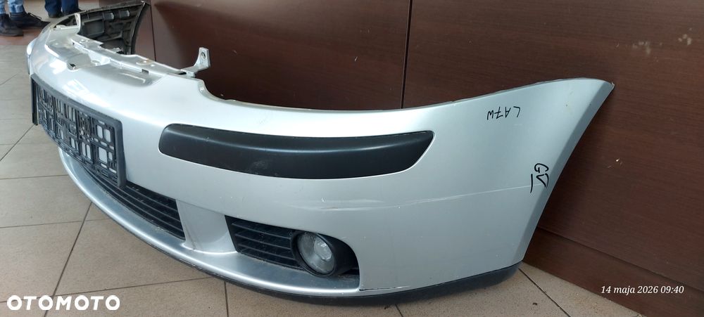 Volkswagen Golf V Hb Zderzak Przód Przedni Kolor LA7W - 3