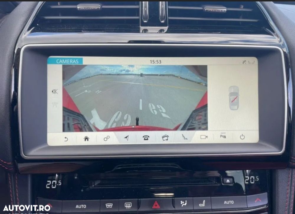 Jaguar F-Pace 20d AWD R-Sport - 18