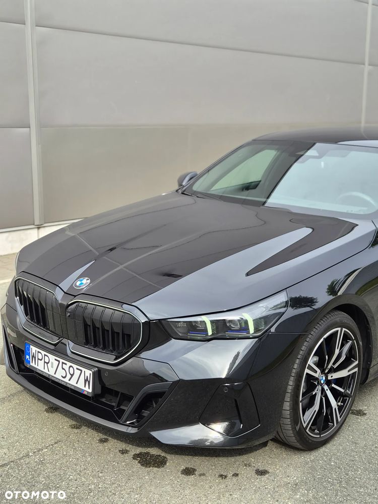 BMW Seria 5 520i mHEV M Sport - 22