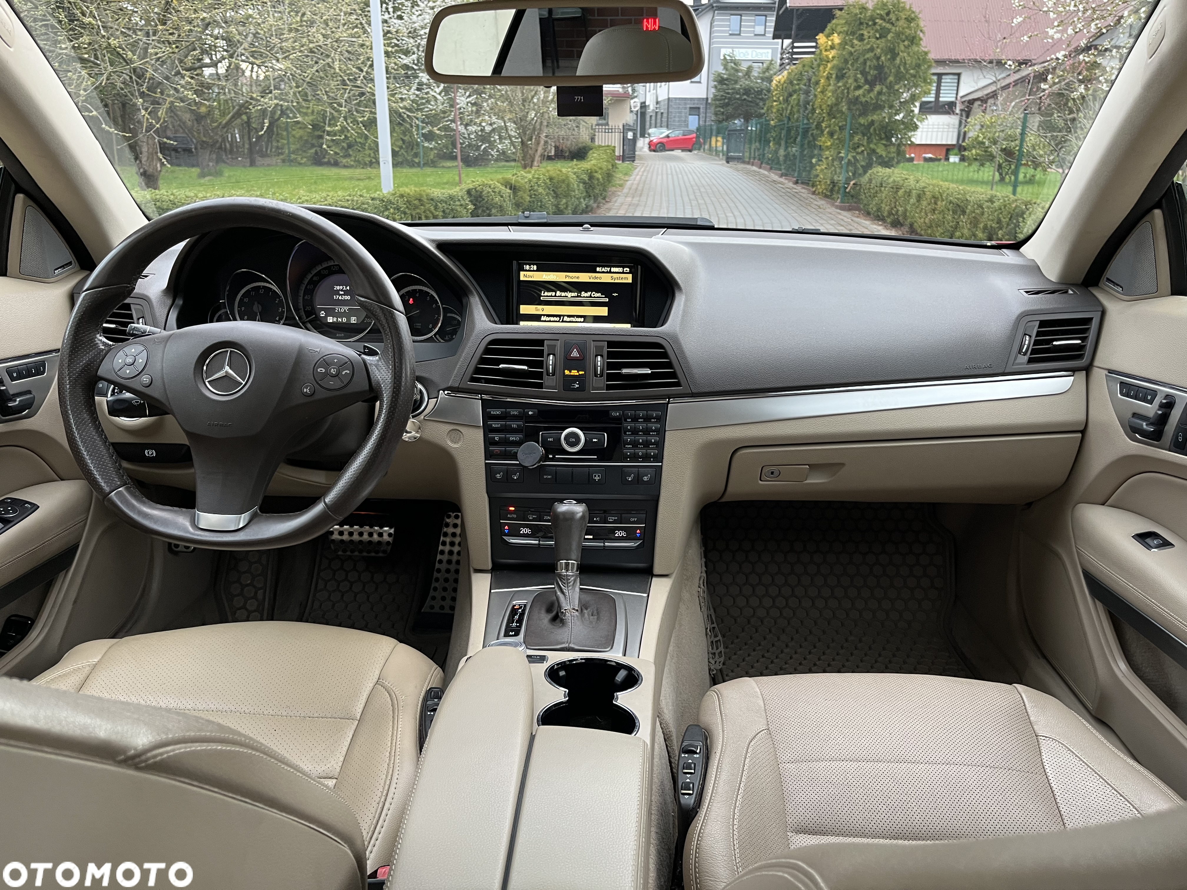 Mercedes-Benz Klasa E - 18