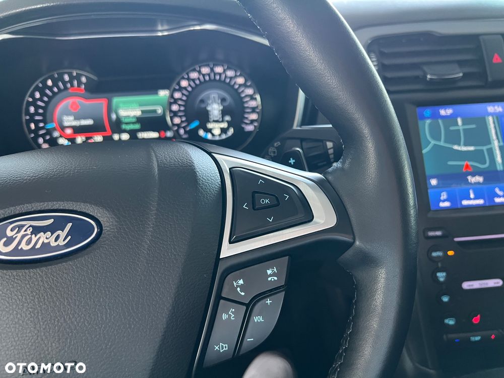 Ford Mondeo 2.0 EcoBlue Titanium - 25