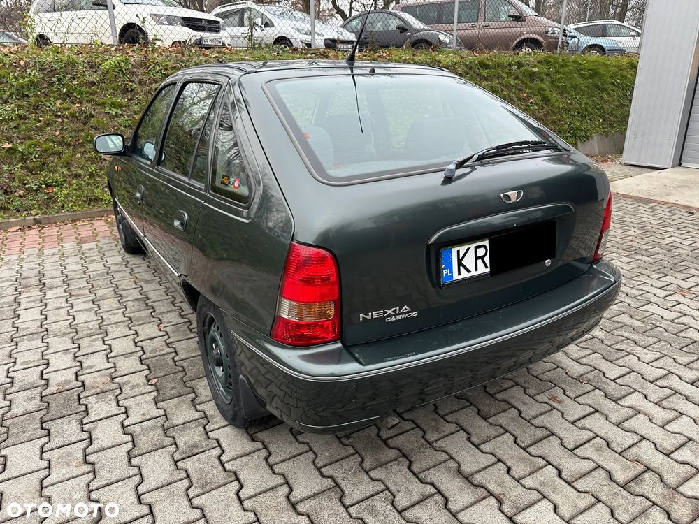 Daewoo Nexia - 7
