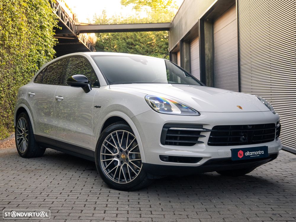Porsche Cayenne E-Hybrid - 1