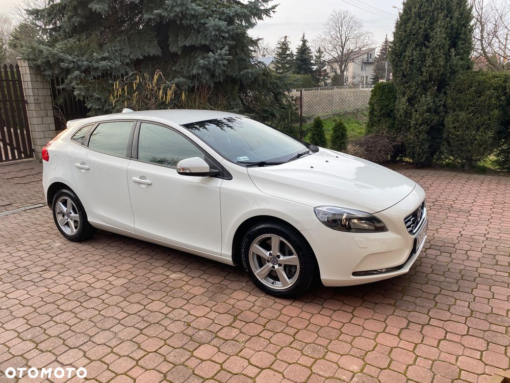 Volvo V40 D3 Drive-E Kinetic - 2
