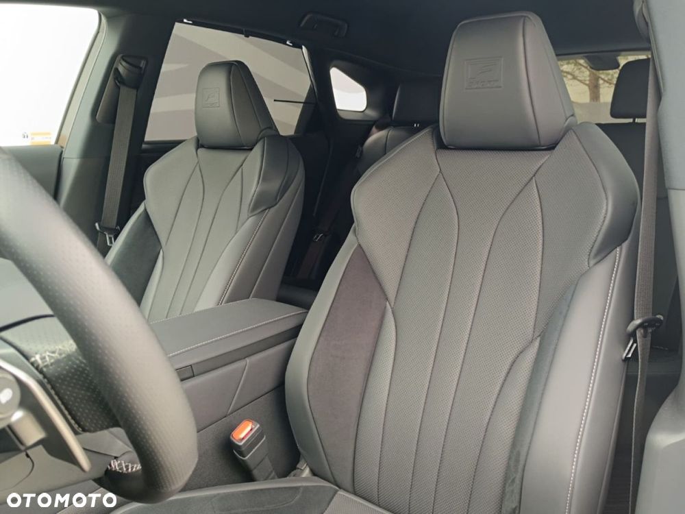 Lexus RX - 5