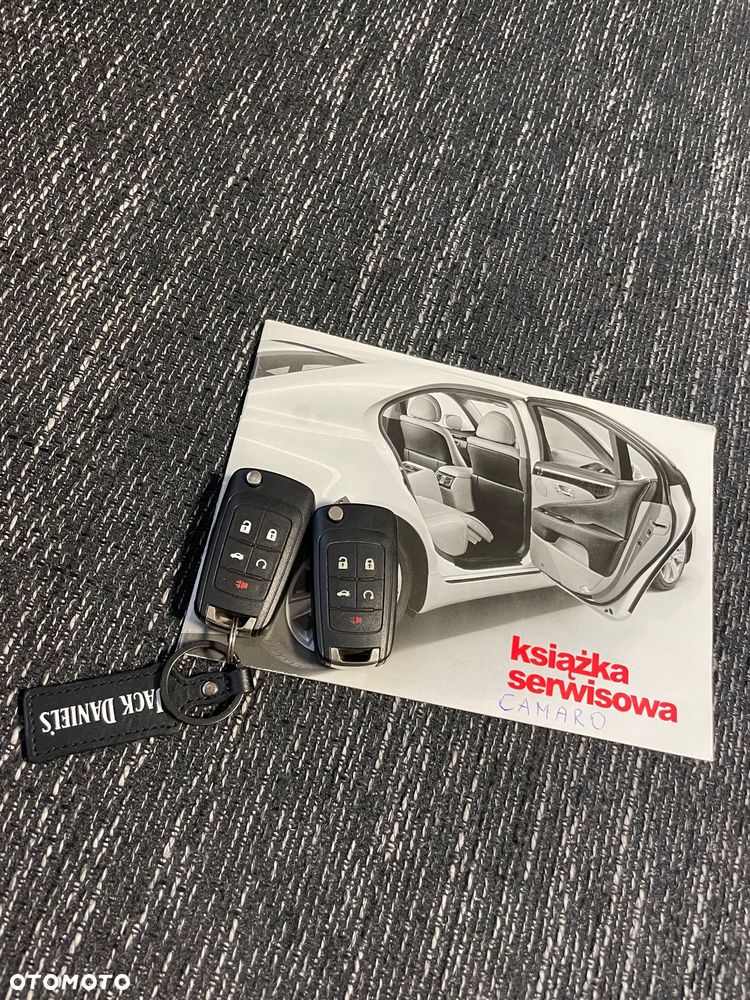 Chevrolet Camaro - 12