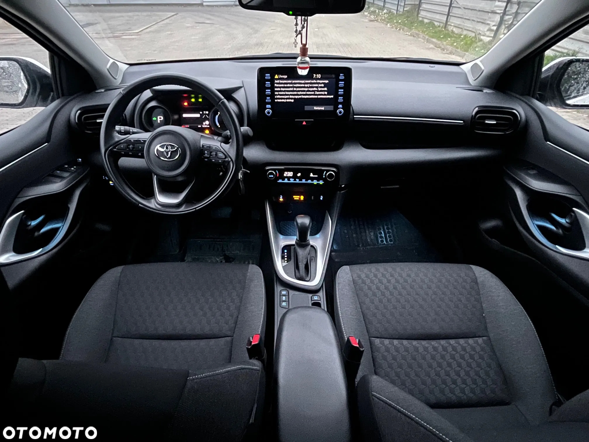 Toyota Yaris Hybrid 1.5 Comfort - 9