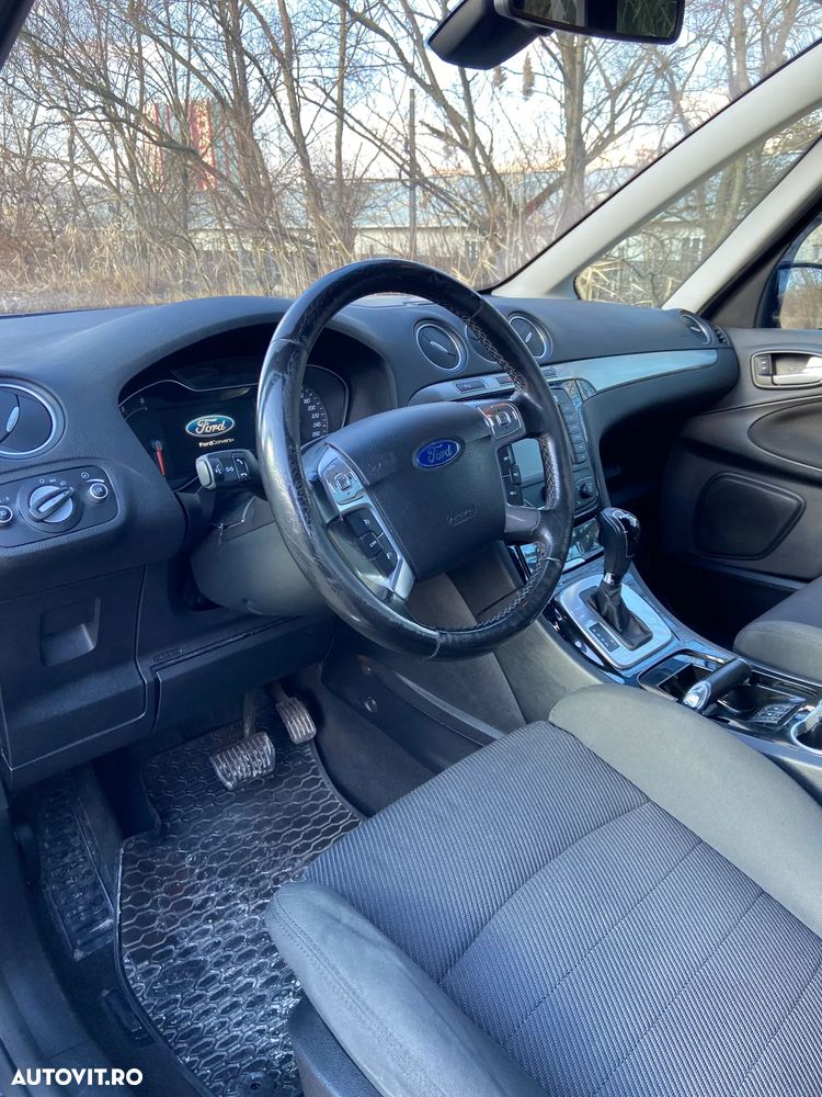 Ford Galaxy 2.0 TDCi Powershift Titanium - 23