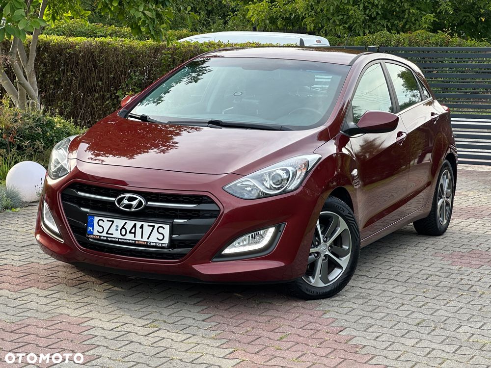 Hyundai i30 blue 1.4 Style - 2