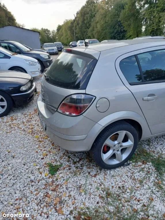 Opel Astra III 1.7 CDTI - 4