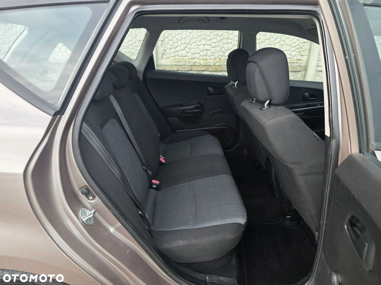 Kia Ceed - 22