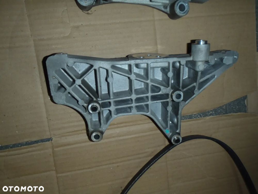 rozrusznik alternator koło zamachowe pompa vacum FIAT 500 PUNTO PANDA Lancia Ypsilon SILNIK 900 0.9 TwinAir twin air TURBO 312A2000 jak nowe - 10