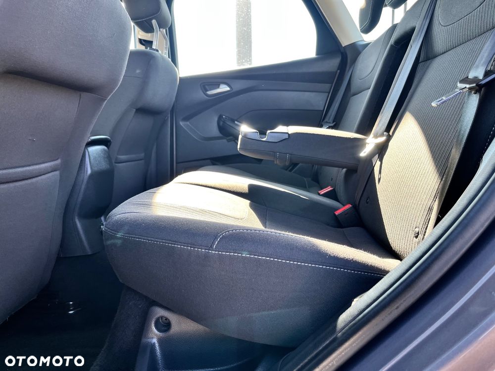 Ford Focus 1.0 EcoBoost Titanium - 18