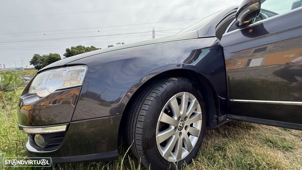 VW Passat 2.0 TDI Confortline DSG - 16