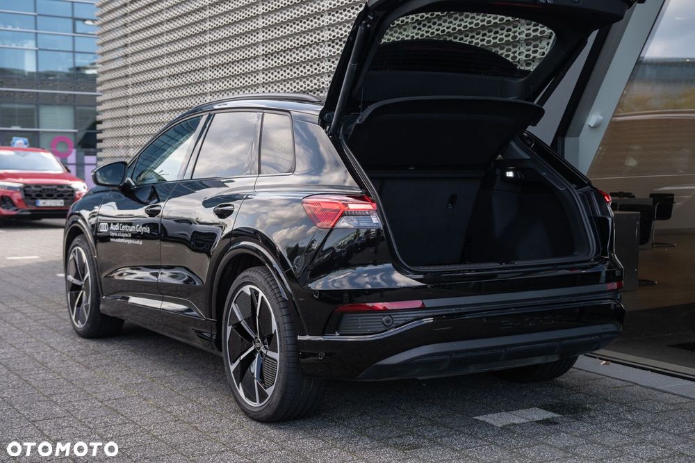 Audi Q4 e-tron - 8