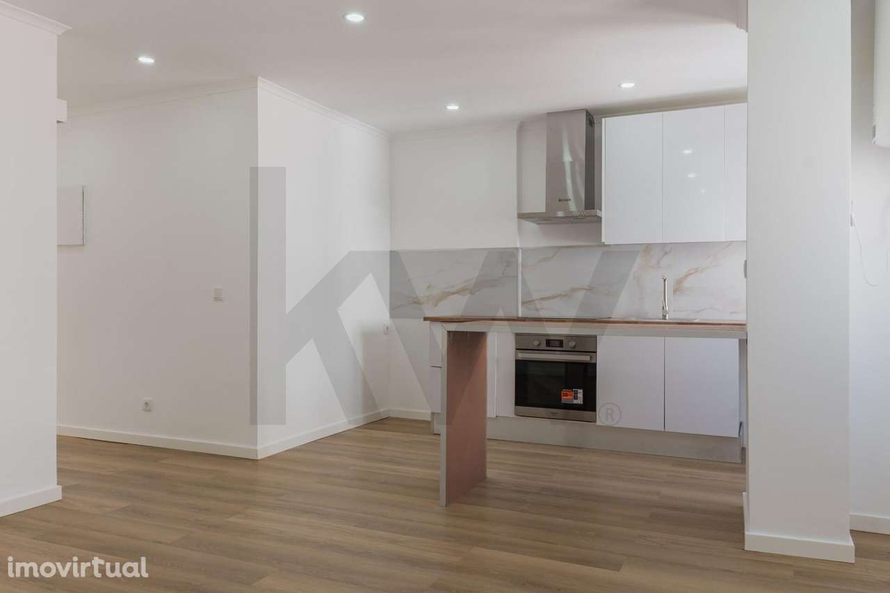 Apartamento T2 no Lavradio || Remodelado a estrear - Grande imagem: 2/23